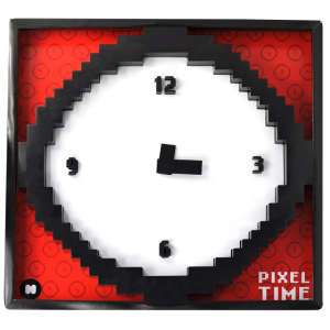 Nostalgic Pixelated Clock